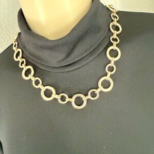 #7 garden party costume jewelry / 22" gold link necklace w/ a clasp closure